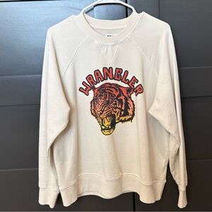 Wrangler Off-White Raglan fabric Sweatshirt with Fierce Tiger Design